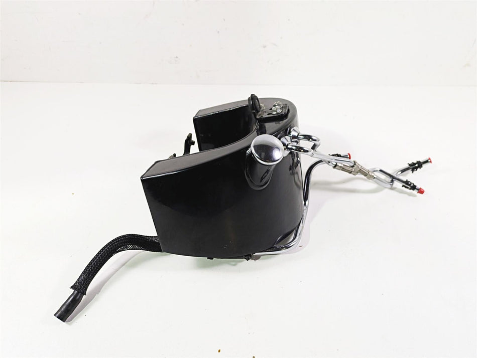 2014 Harley FLS Softail Slim Oil Tank Reservoir & Hoses Lines 62492-01A {{ shop.shopifyCountryName }} - Mototech271