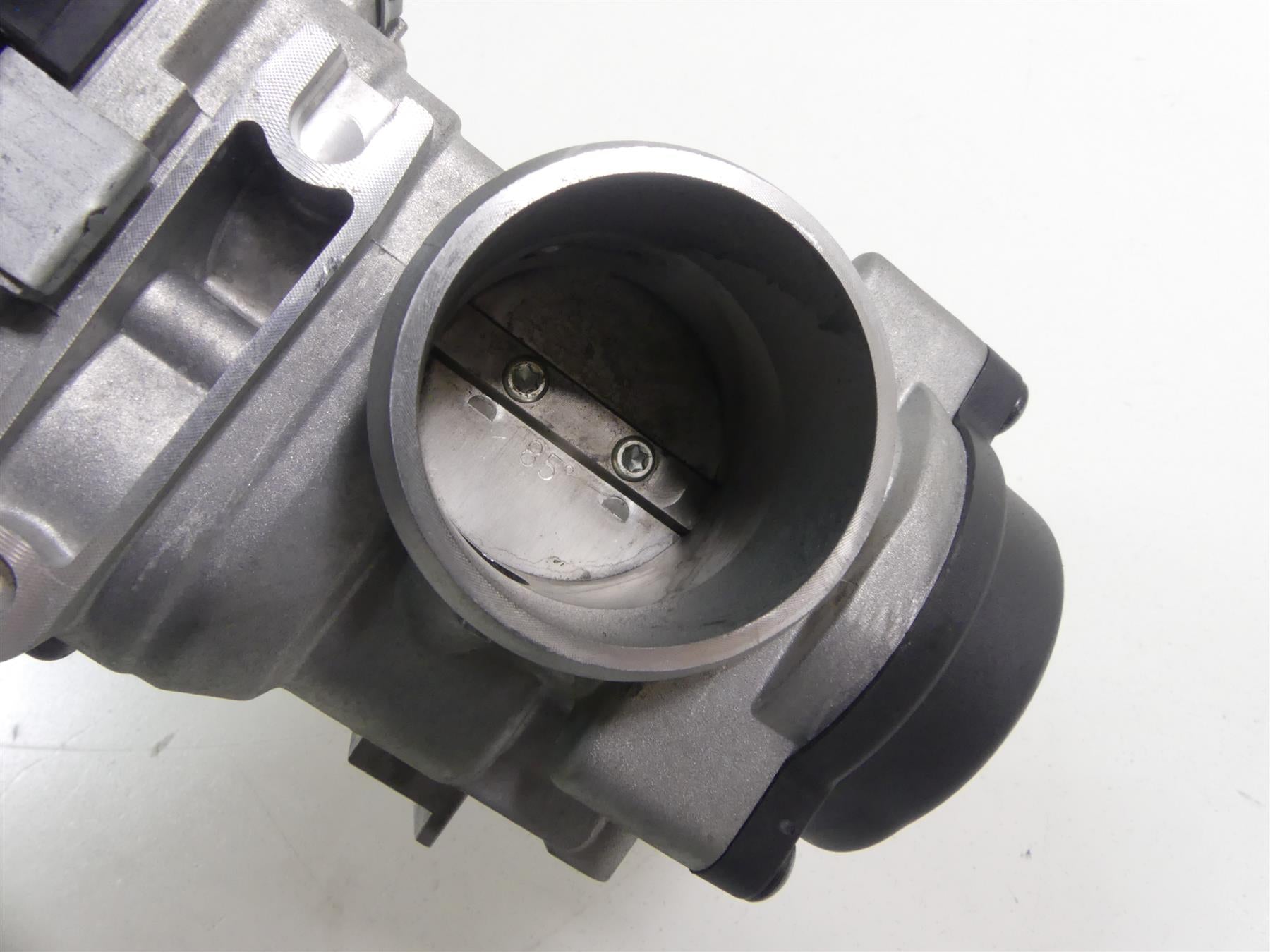 2019 Moto Guzzi V7 III Stone 750 Throttle Body Fuel Injector CM275407 {{ shop.shopifyCountryName }} - Mototech271