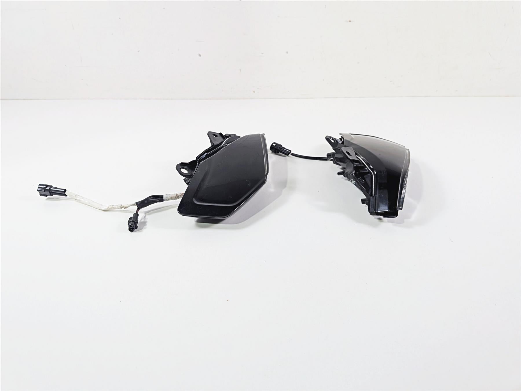 2023 Yamaha MT10 MTN1000 Front Left Right Pilot Position Lights B5Y-84301-01-00 {{ shop.shopifyCountryName }} - Mototech271