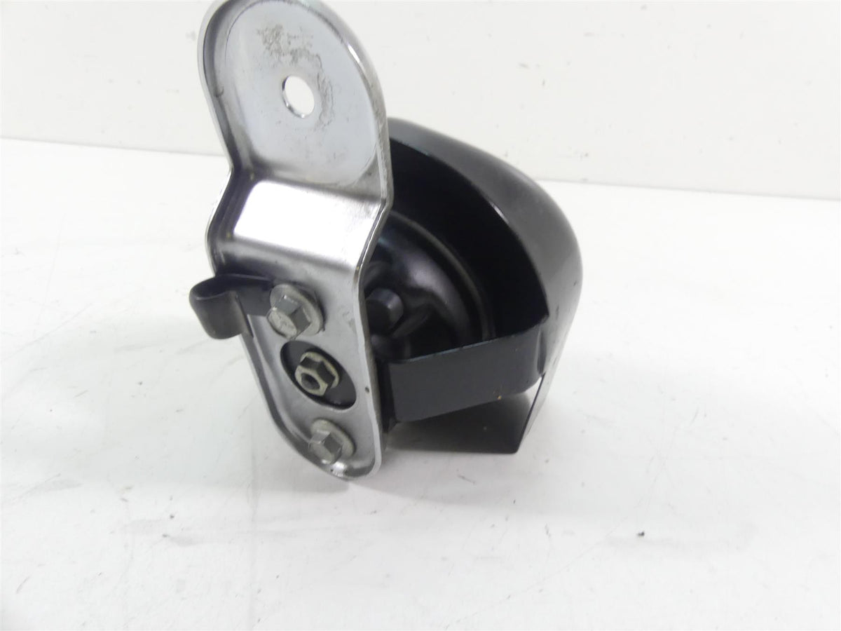 2017 Harley FLS Softail Slim Horn + Cover & Mount 69061-99B {{ shop.shopifyCountryName }} - Mototech271