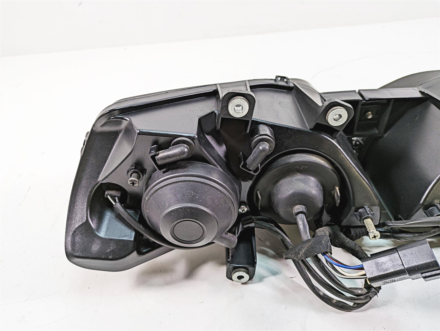 2008 Buell 1125 R Headlight Head Light & Wiring Set Y0721.1AM Y0722.1AM {{ shop.shopifyCountryName }} - Mototech271