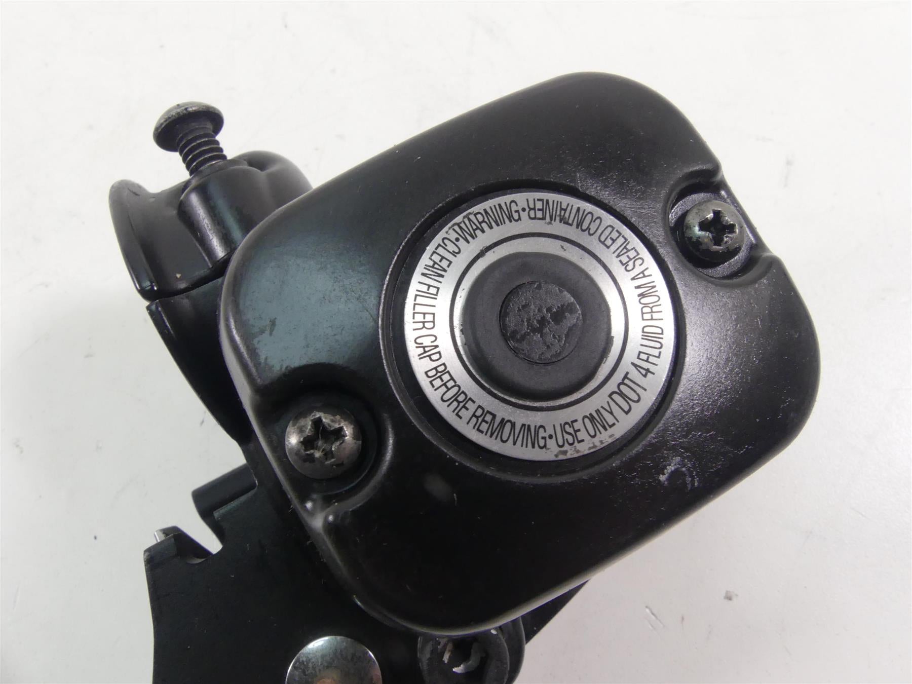 2015 Harley FXDL Dyna Low Rider Front 11/16 Brake Master Cylinder 45170-08F {{ shop.shopifyCountryName }} - Mototech271