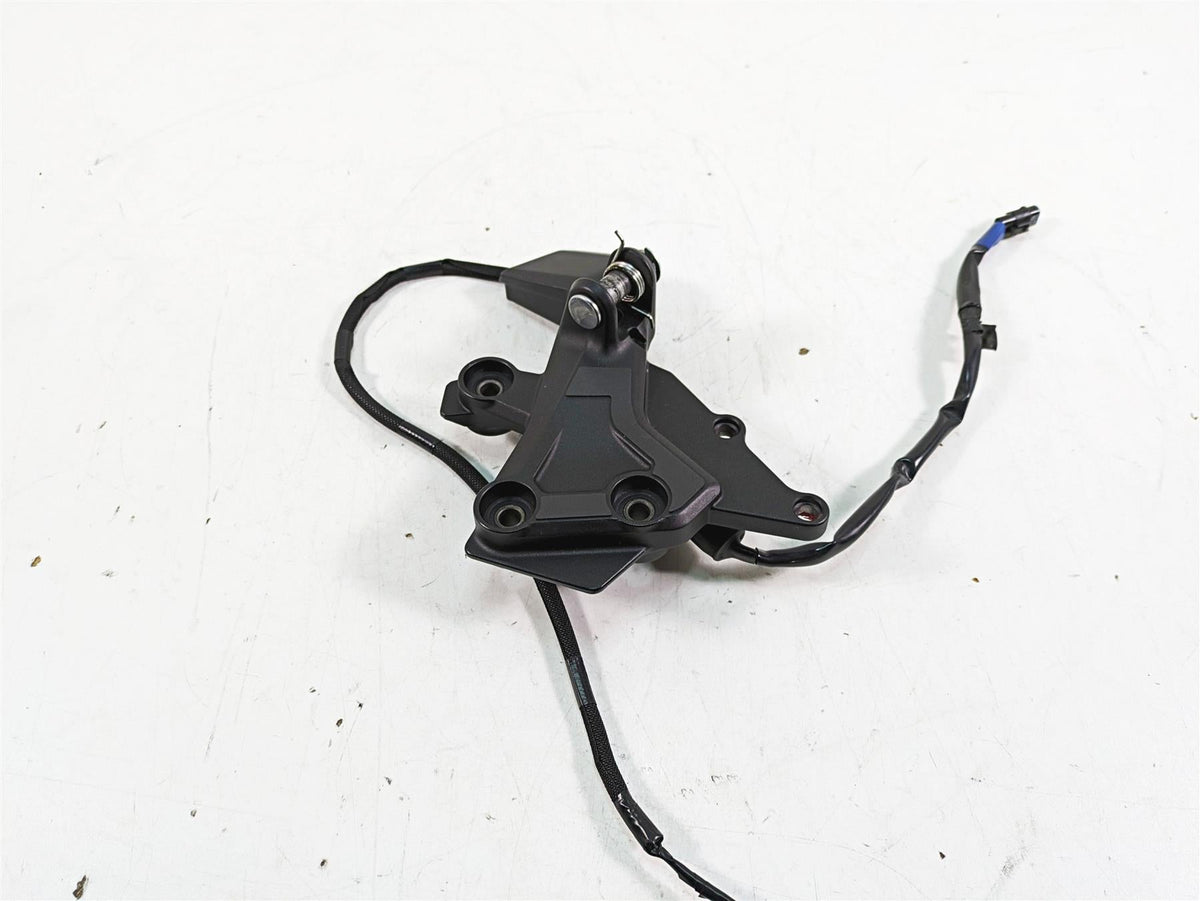 2018 Kawasaki ZX1002 Ninja H2 SX Right Front Footpeg Mount 35063-1419-46R {{ shop.shopifyCountryName }} - Mototech271