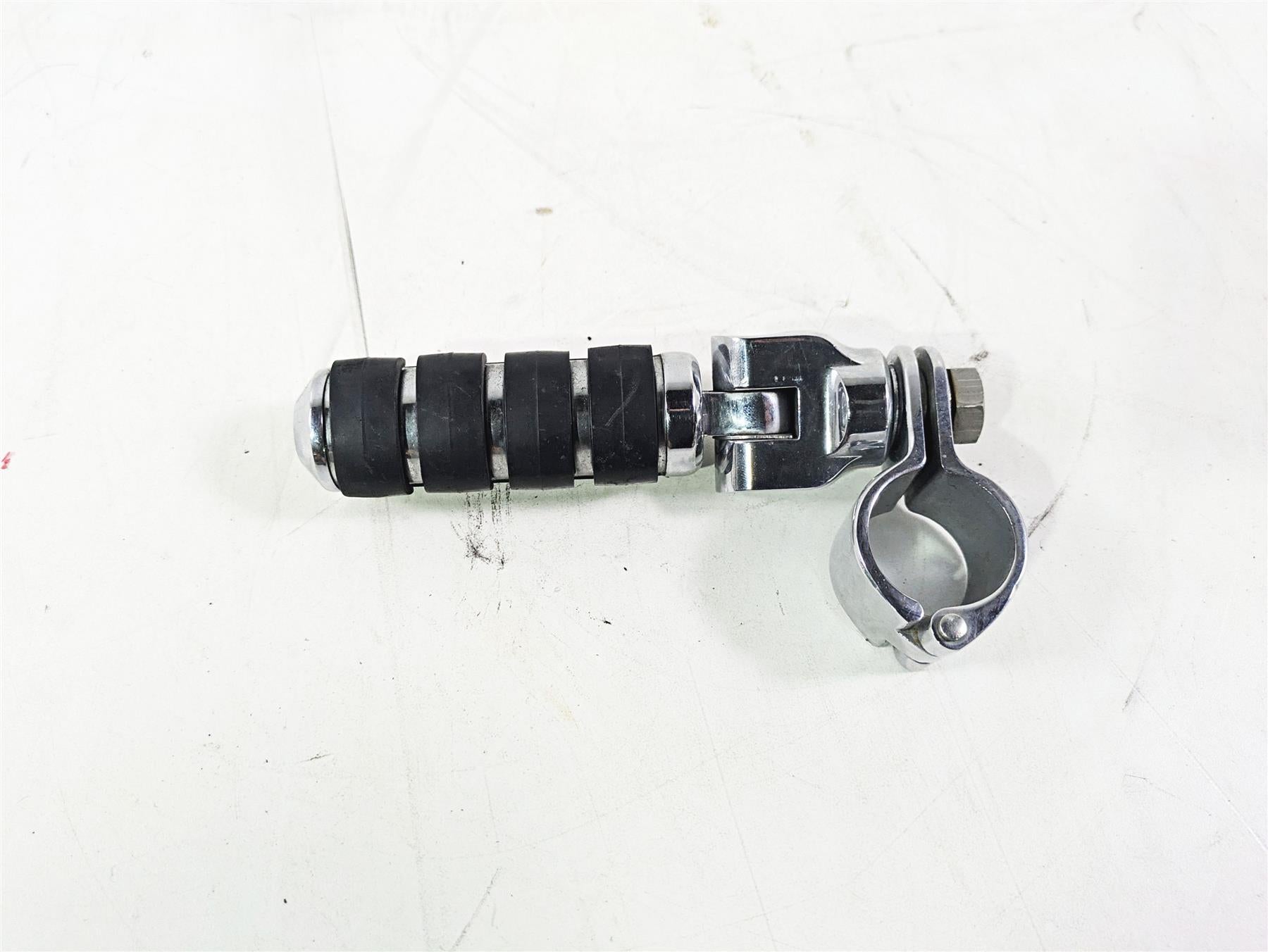 1996 Harley Touring FLHTCUI Electra Glide Highway Foot Peg + Mount {{ shop.shopifyCountryName }} - Mototech271