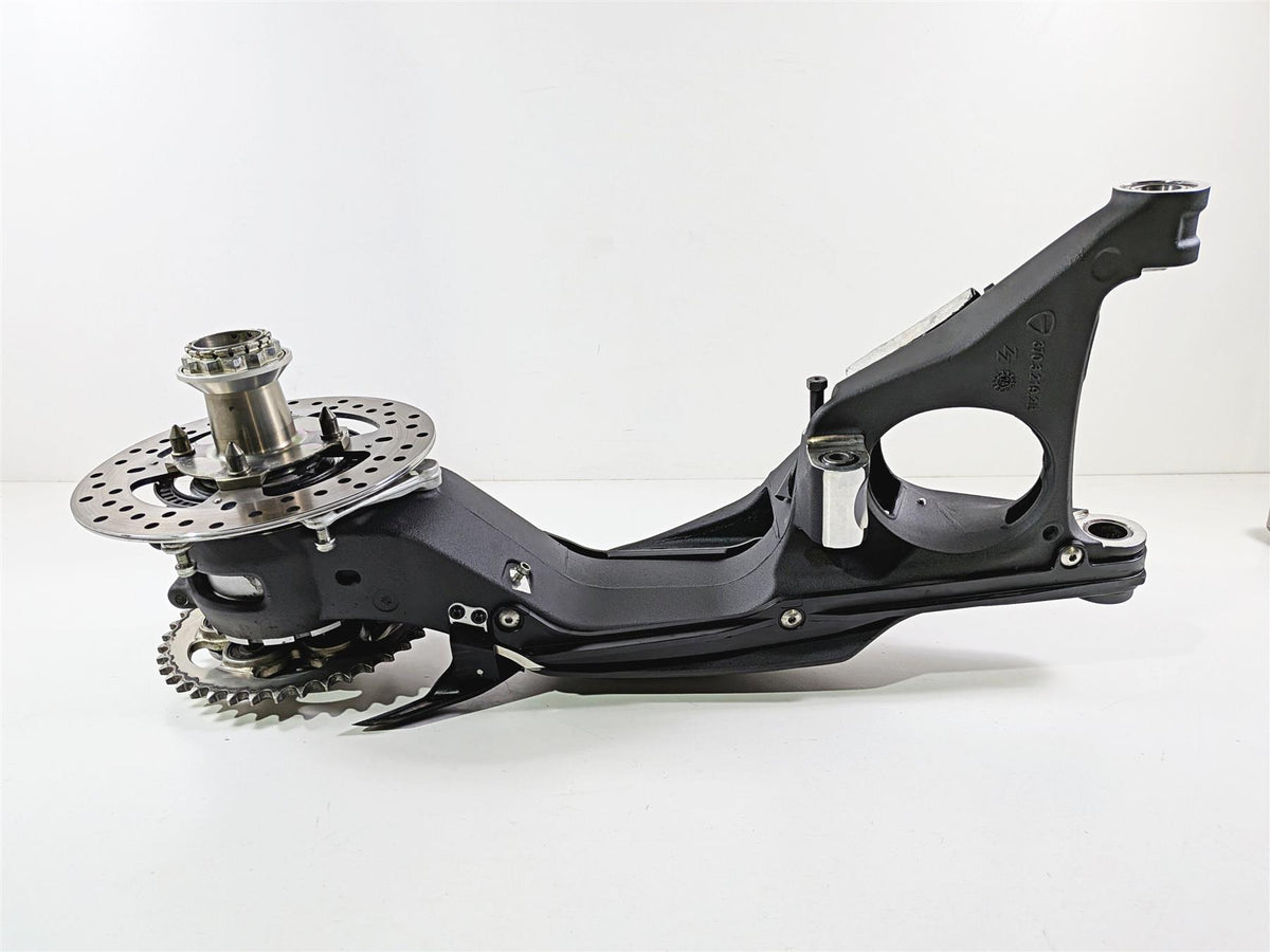 2022 Ducati Panigale V4 S V4S Straight Swingarm Swing Arm & Rear Axle 37020471AA-Mototech271