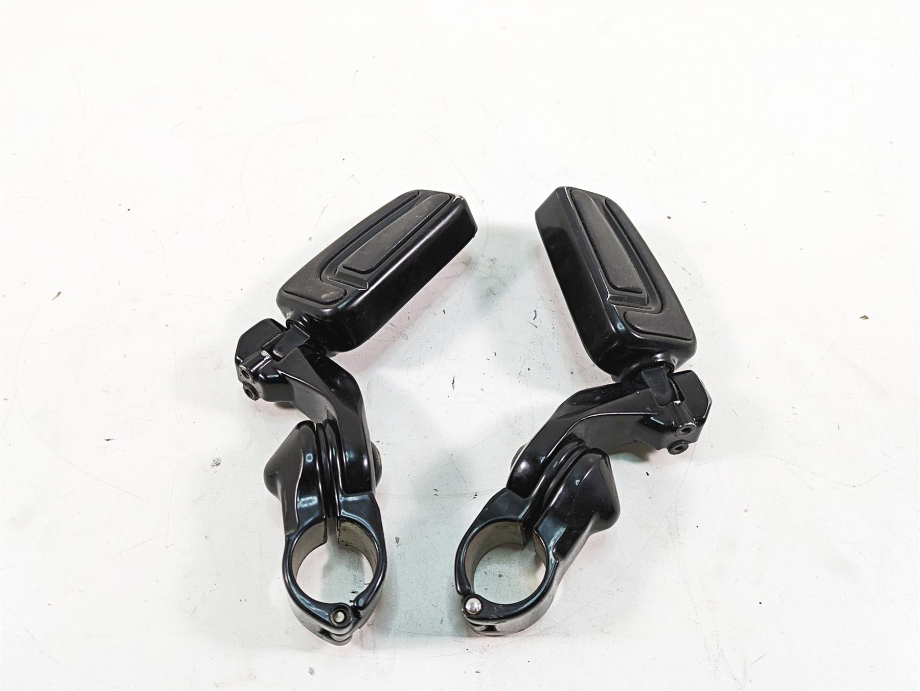 2018 Harley Touring FLHXSE CVO Street Glide Airflow Highway Foot Pegs 50500717 {{ shop.shopifyCountryName }} - Mototech271