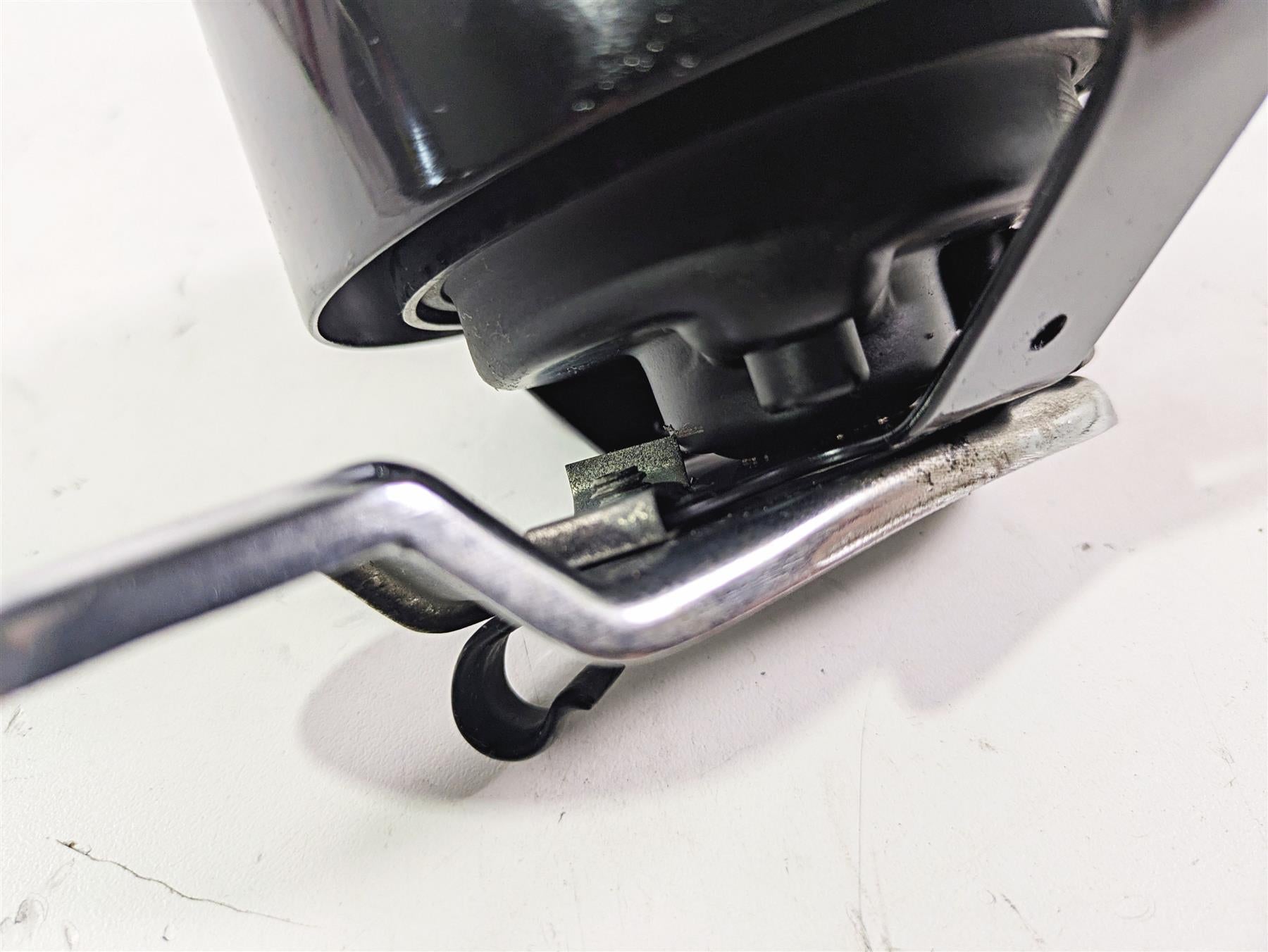 2016 Harley FXDWG Dyna Wide Glide Horn & Custom Cross Cover 69060-90H {{ shop.shopifyCountryName }} - Mototech271
