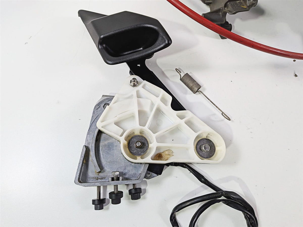 2009 Yamaha Waverunner FX1800 Cruiser Reverse Gate Bucket Set 6S5-R1314-00-00 {{ shop.shopifyCountryName }} - Mototech271