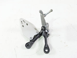 2024 Kawasaki ZX6R ZX636 Ninja Left Foot Peg + Mount & Guard 35063-0160-18R | Mototech271