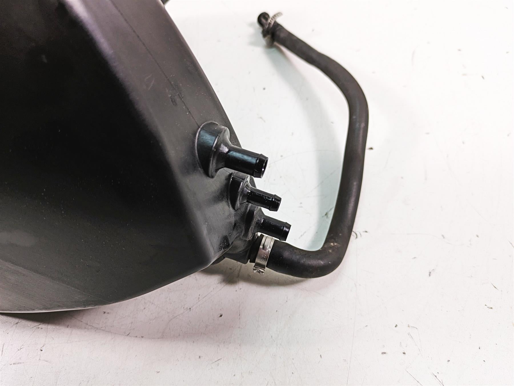 2019 Harley XL883N Sportster Iron Oil Tank Reservoir & Dip Stick 62500017 {{ shop.shopifyCountryName }} - Mototech271