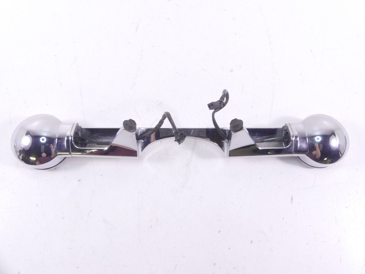 2009 Harley Touring FLHRC Road King Rear Turn Signal Blinker Bar 68510-74C {{ shop.shopifyCountryName }} - Mototech271