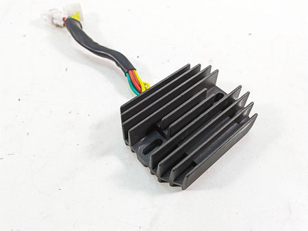 2009 Suzuki GSXR750 K9 Voltage Regulator Rectifier 32800-18H00 32800-47H00 {{ shop.shopifyCountryName }} - Mototech271