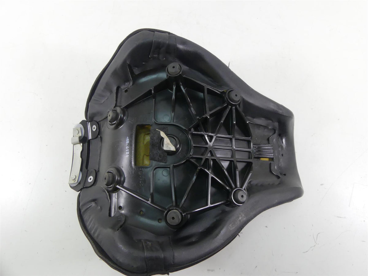 2018 Harley FLHC Softail Heritage Front Rider Driver Saddle Seat - Nice 52000271 {{ shop.shopifyCountryName }} - Mototech271