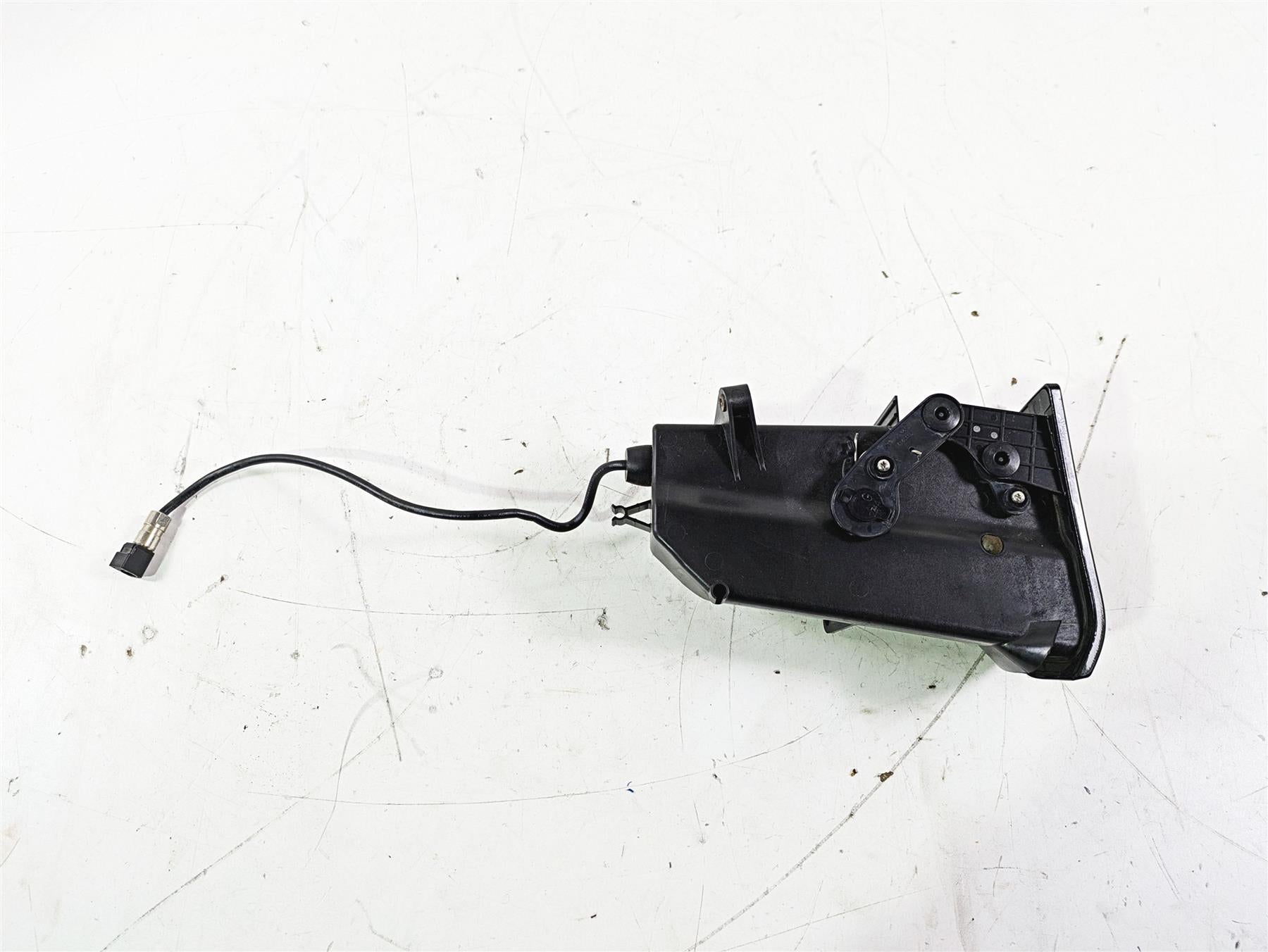 2015 Harley Touring FLHTKL E -Glide Low Media Phone Compartment Box 76000107A {{ shop.shopifyCountryName }} - Mototech271