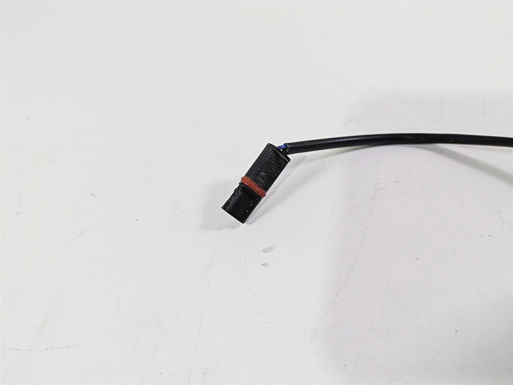 2014 BMW K1300S K40 Rear LED Blinker Turn Signal Set L 63137667771 R 63137667772 {{ shop.shopifyCountryName }} - Mototech271