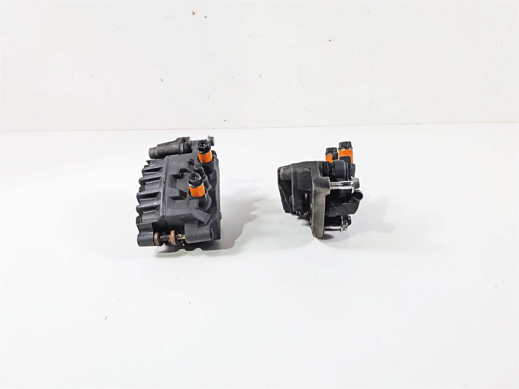 2003 Honda V-Twin VTX1800 C Nissin Front Brake Caliper Set 45150-MCH-006 {{ shop.shopifyCountryName }} - Mototech271