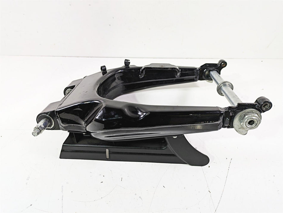 2015 Harley Touring FLHTKL E -Glide Low Rear Swingarm + Axle Set 47549-09A {{ shop.shopifyCountryName }} - Mototech271