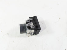 Load image into Gallery viewer, 2017 BMW F800GS Adv K75 Abs Brake Pump Module 34518546851
