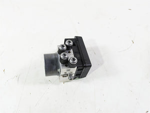 2017 BMW F800GS Adv K75 Abs Brake Pump Module 34518546851