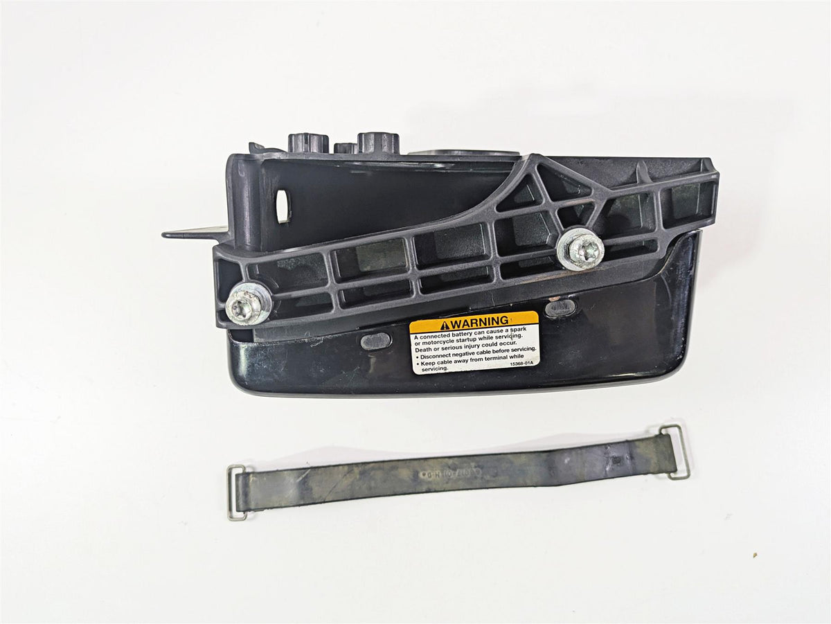 2009 Harley FXDC Dyna Super Glide Battery Tray Stay & Cover - Read 70379-06A {{ shop.shopifyCountryName }} - Mototech271