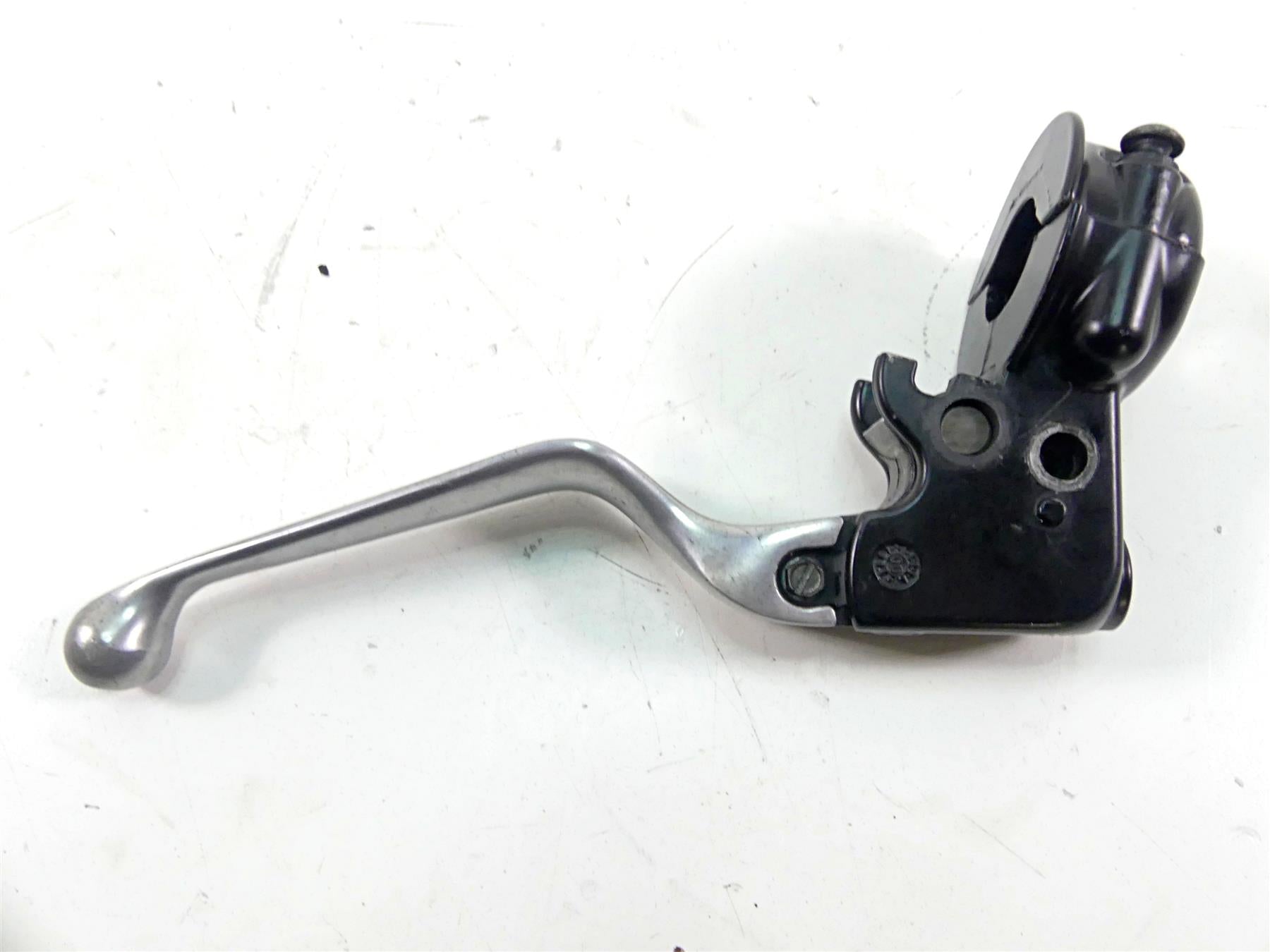 2007 Harley Touring FLHRC Road King Clutch Perch & Lever Set 38608-96 45015-96 {{ shop.shopifyCountryName }} - Mototech271