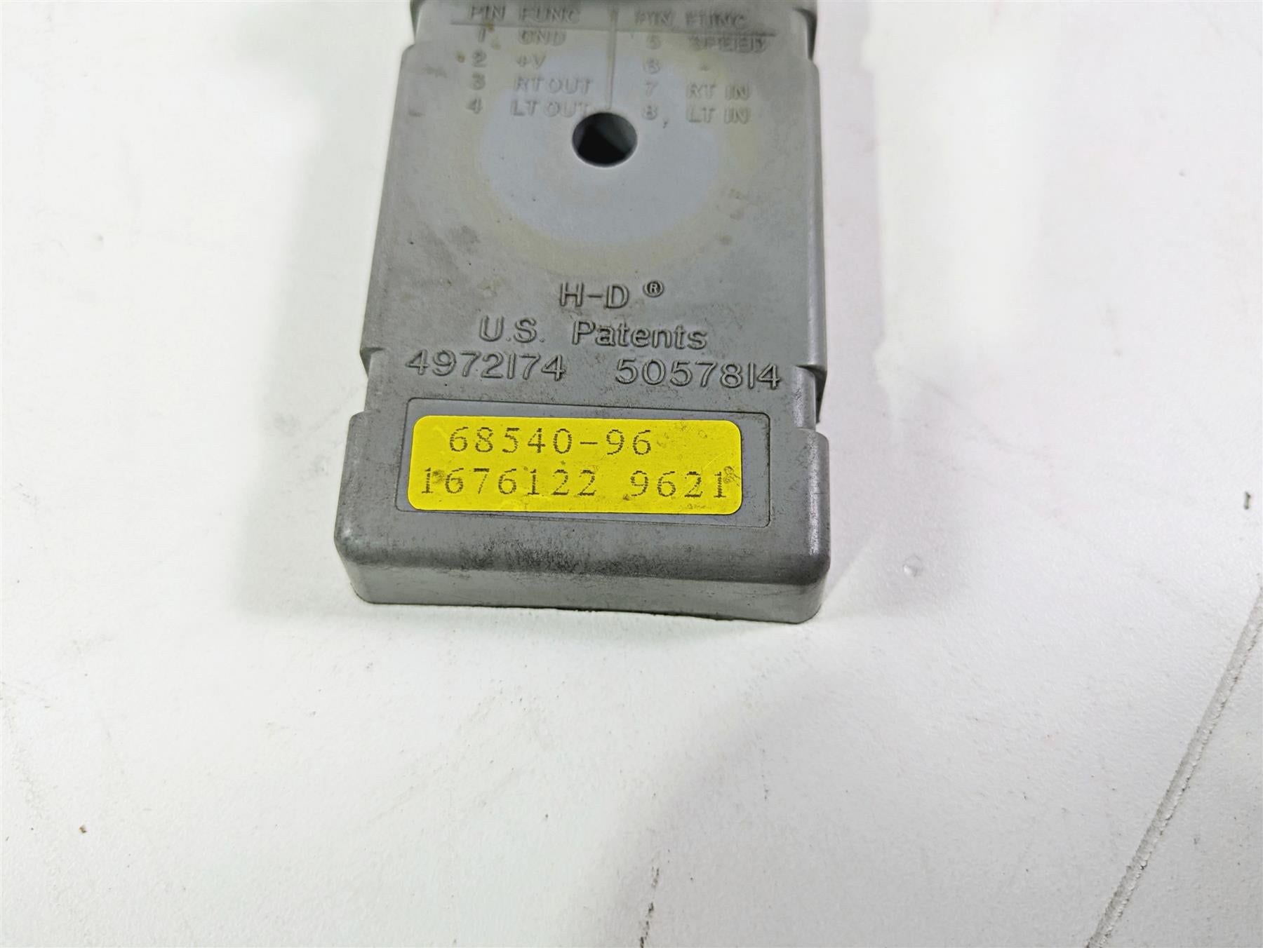 1996 Harley Touring FLHTCUI Electra Glide Tsm Turn Signal Flash Module 68540-96 {{ shop.shopifyCountryName }} - Mototech271