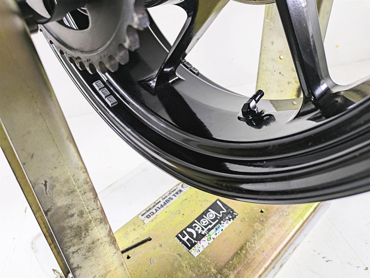 2021 Aprilia RS660 Black Rear Wheel Rim 17x5.5 - Straight 2B005364 {{ shop.shopifyCountryName }} - Mototech271