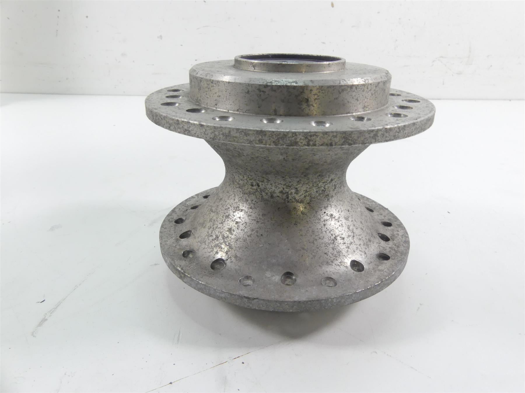 2003 Harley Sportster XL1200 C 100th Anniv Front Spoke Wheel Hub 21" 43610-00A {{ shop.shopifyCountryName }} - Mototech271