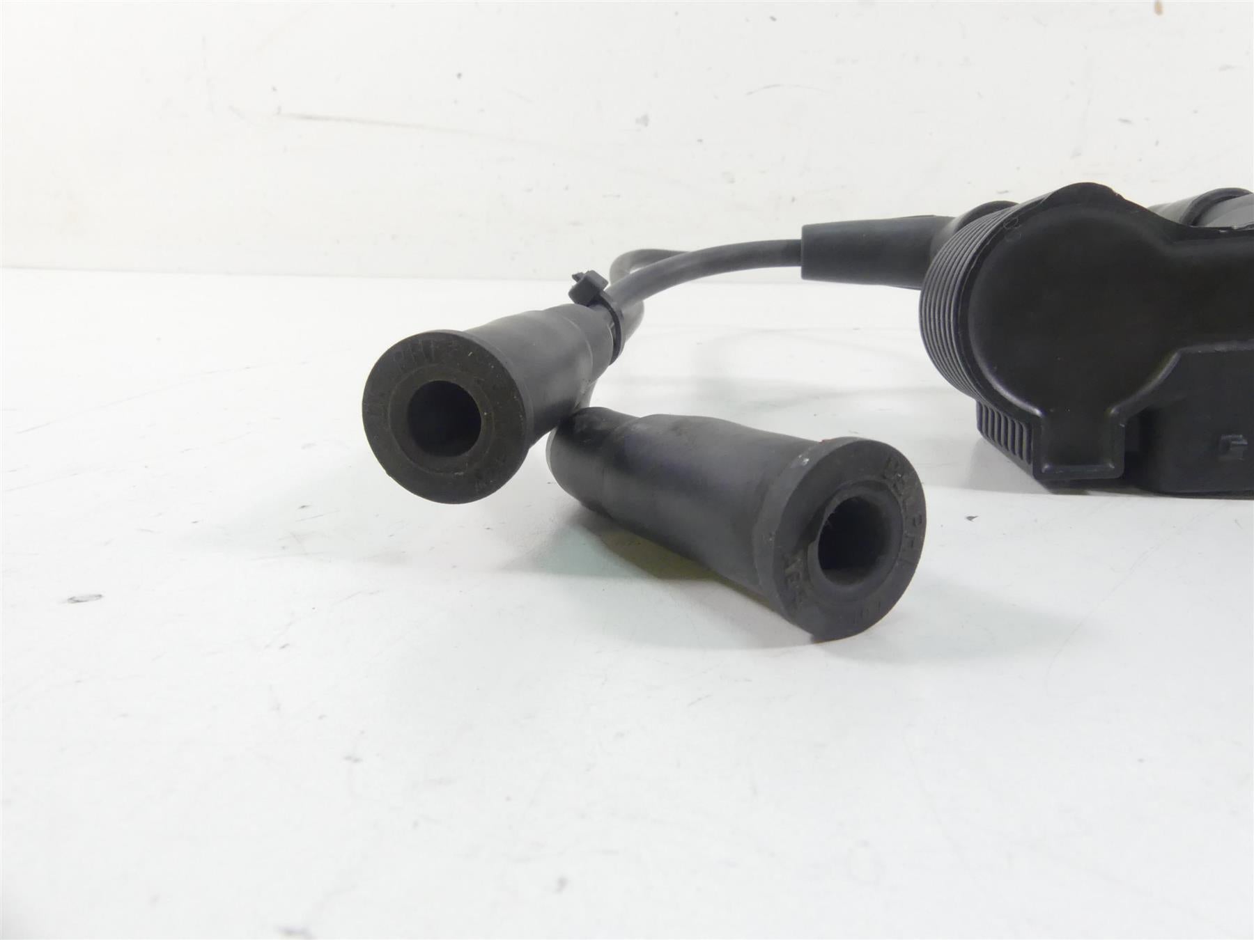 2007 Harley Sportster XL1200 Nightster Ignition Coil Wires & Plugs 31656-07 {{ shop.shopifyCountryName }} - Mototech271