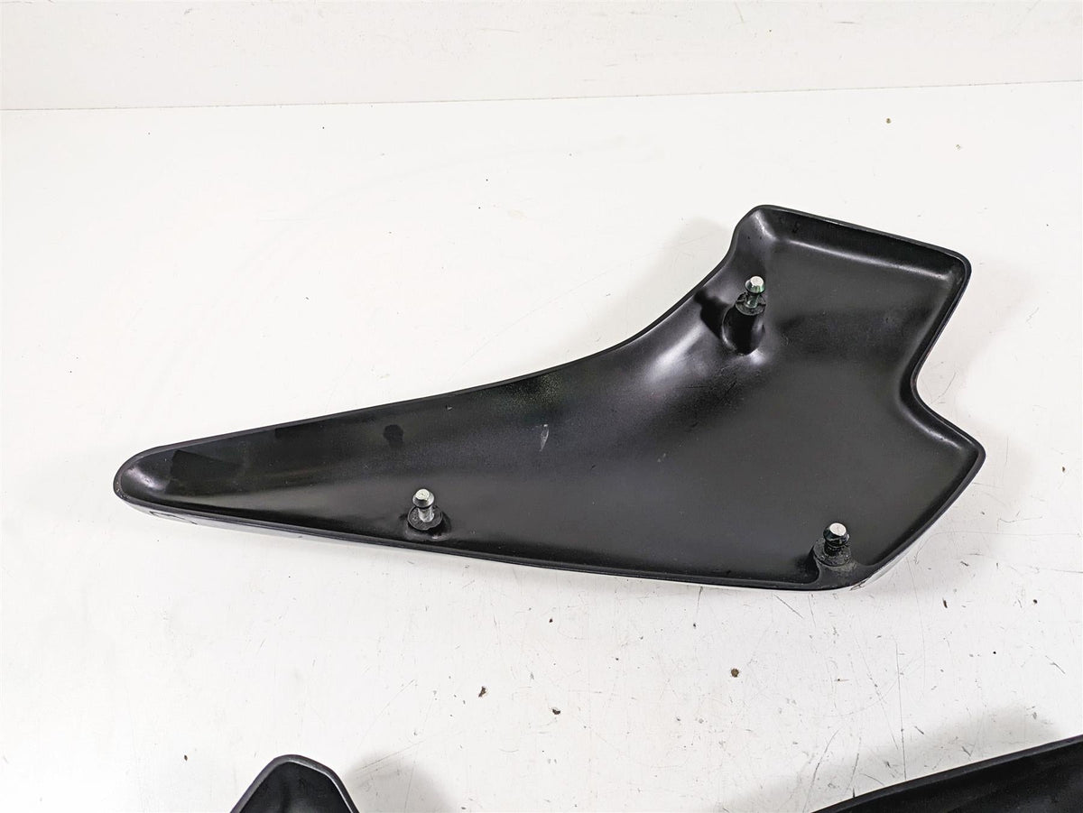 2015 Harley Touring FLHXS Street Glide 3" Seat Drop Side Cover Set {{ shop.shopifyCountryName }} - Mototech271