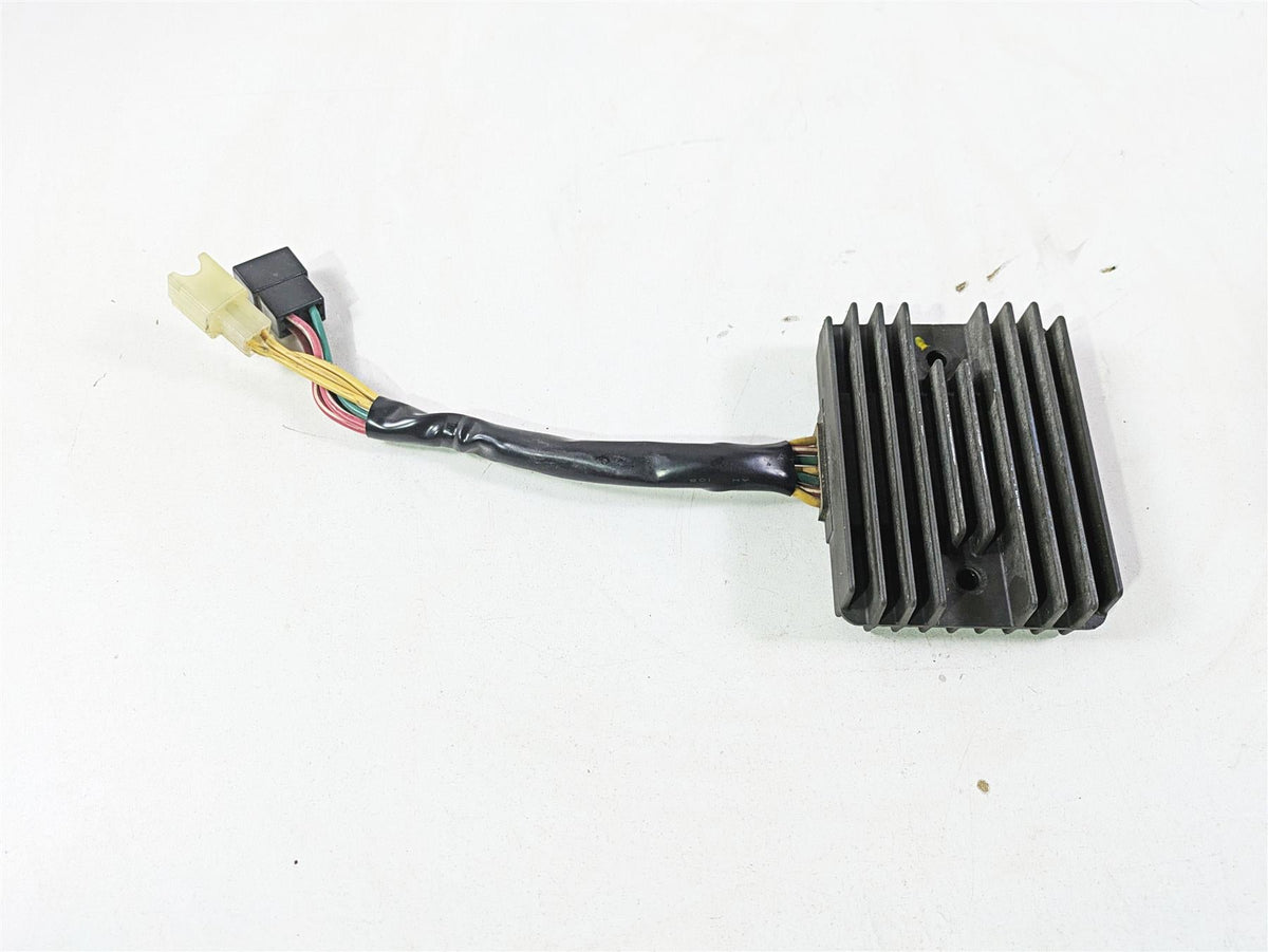 2022 Ducati Scrambler Desert Sled Rectifier Voltage Regulator SH579B 54040111C {{ shop.shopifyCountryName }} - Mototech271