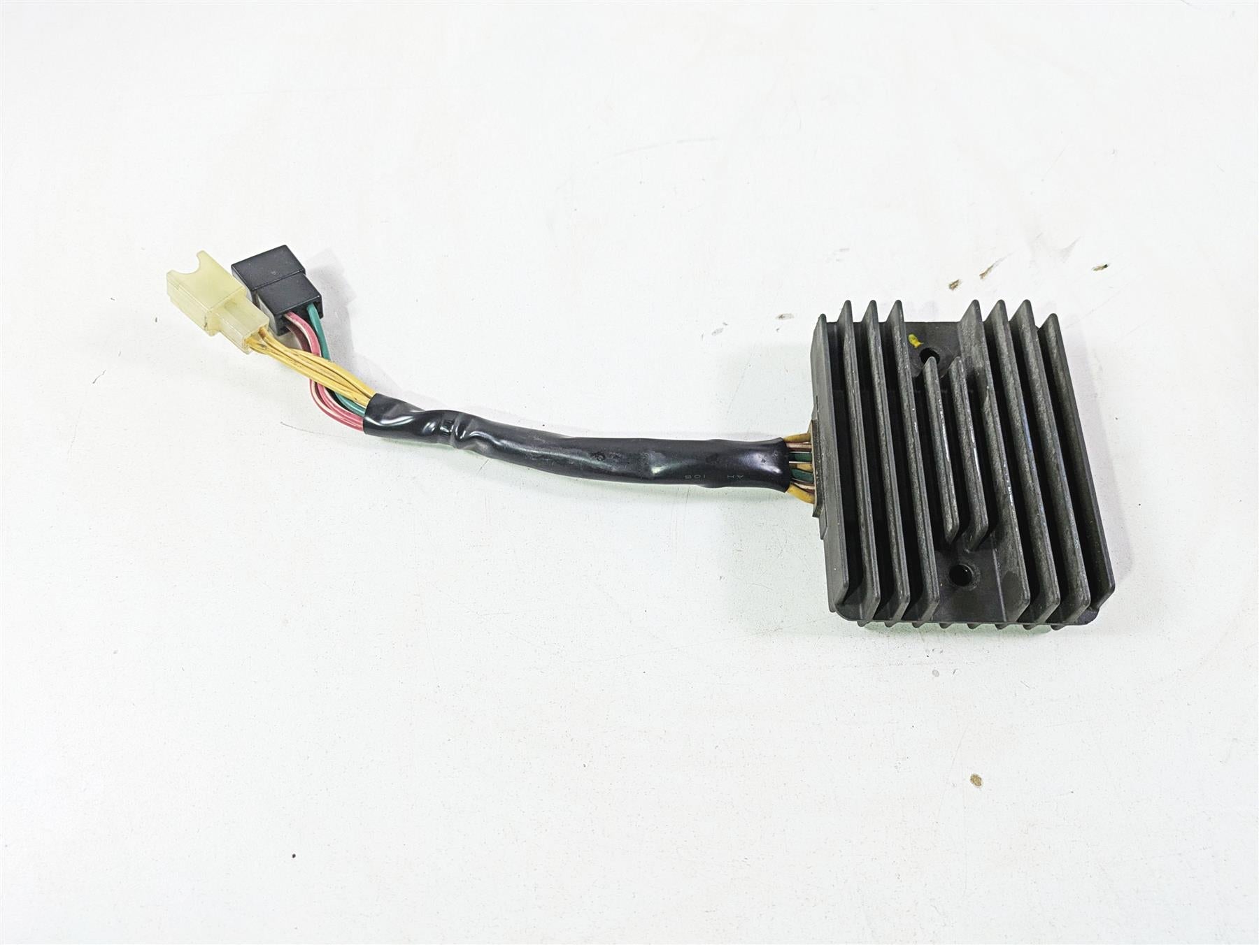 2022 Ducati Scrambler Desert Sled Rectifier Voltage Regulator SH579B 54040111C {{ shop.shopifyCountryName }} - Mototech271