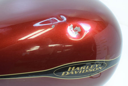 2009 Harley Touring FLTR Road Glide Fuel Gas Petrol Tank - Dented 61356-08 {{ shop.shopifyCountryName }} - Mototech271