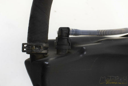 2009 BMW K1300 K1300S K40 Oil Tank Reservoir Assembly 770755101 {{ shop.shopifyCountryName }} - Mototech271