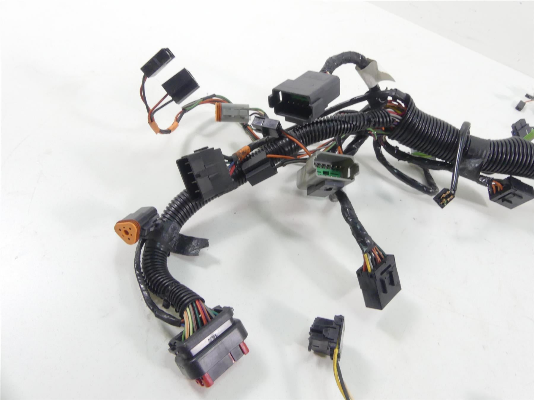 2004 Harley FLHTC SE CVO Electra Glide Front Fairing Wiring Harness 70232-04 {{ shop.shopifyCountryName }} - Mototech271