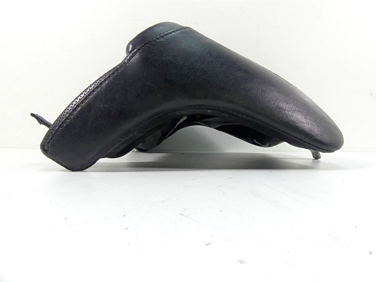 2013 Harley VRSCF Muscle Vrod Rear Passenger Pillion Seat Saddle - Read 52438-09 {{ shop.shopifyCountryName }} - Mototech271