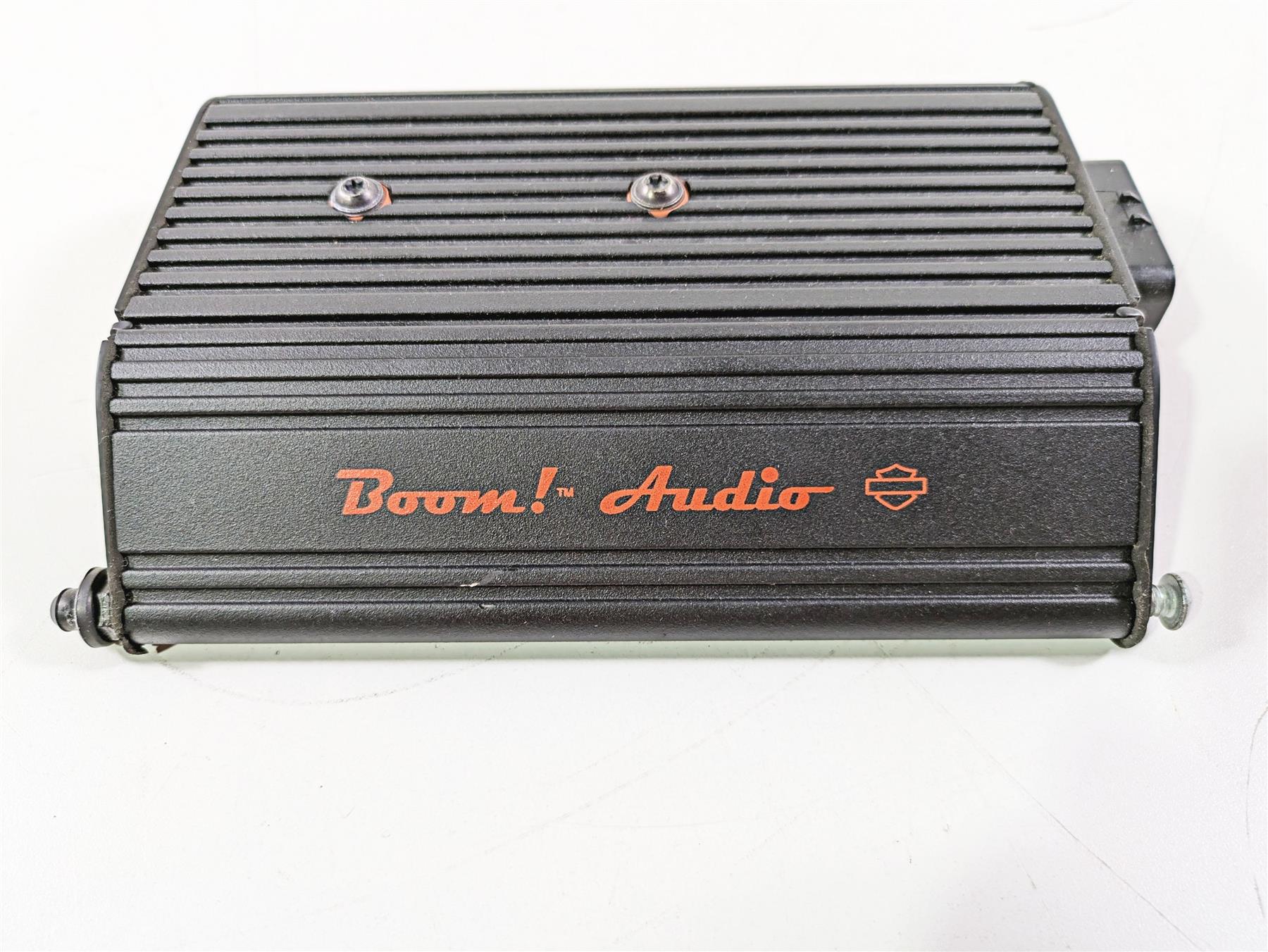 2017 Harley Touring FLHTKSE CVO E-Glide Boom Audio Amplifier Amp 76000277A {{ shop.shopifyCountryName }} - Mototech271