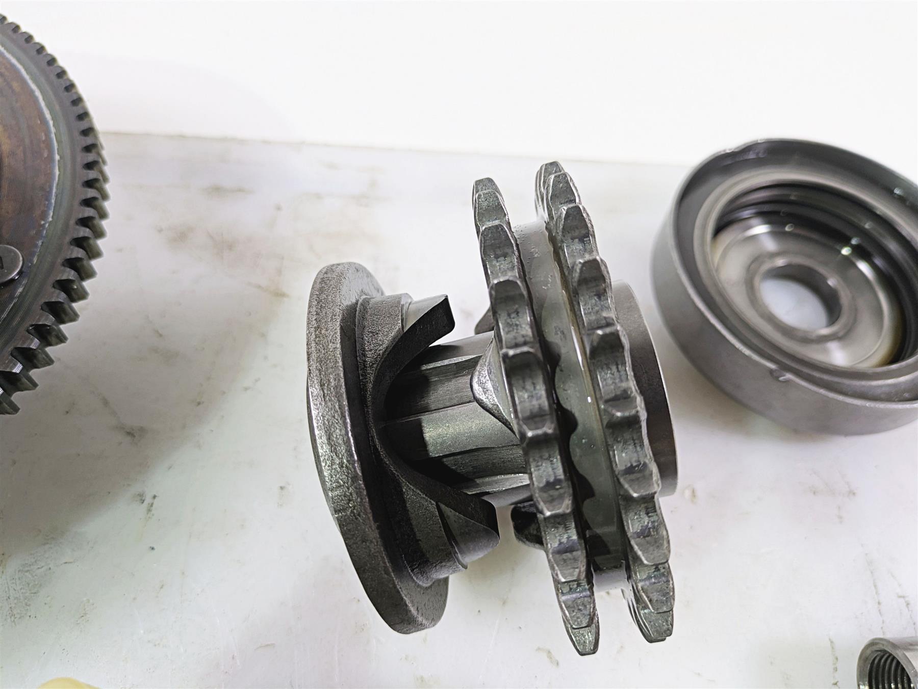 1999 Harley Dyna FXDL Low Rider Primary Drive Clutch Kit - Read 37707-98A {{ shop.shopifyCountryName }} - Mototech271