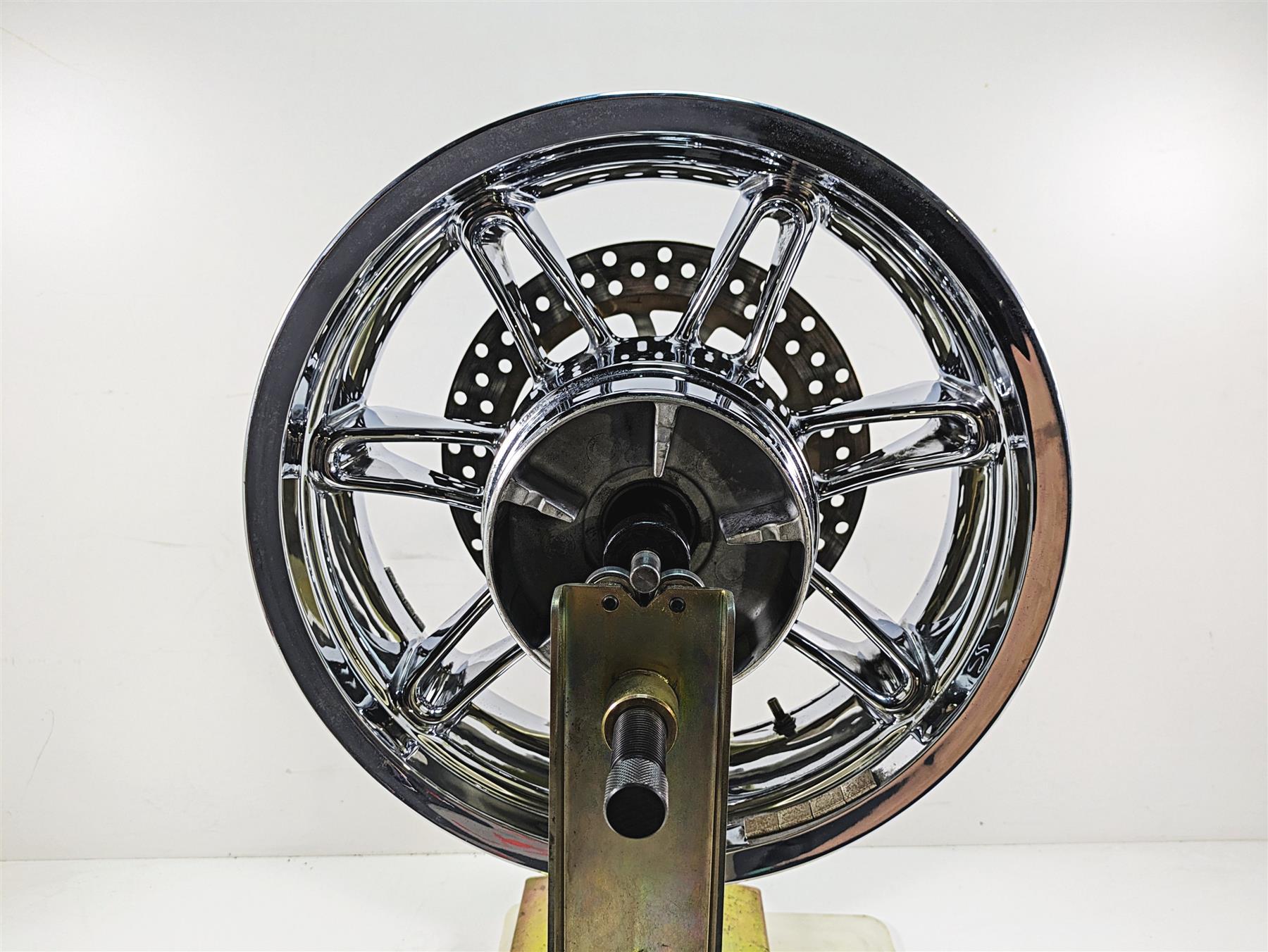 2014 Harley Touring FLHTK Electra Glide 16x5 Chisel Custom Rear Wheel 40900067 {{ shop.shopifyCountryName }} - Mototech271