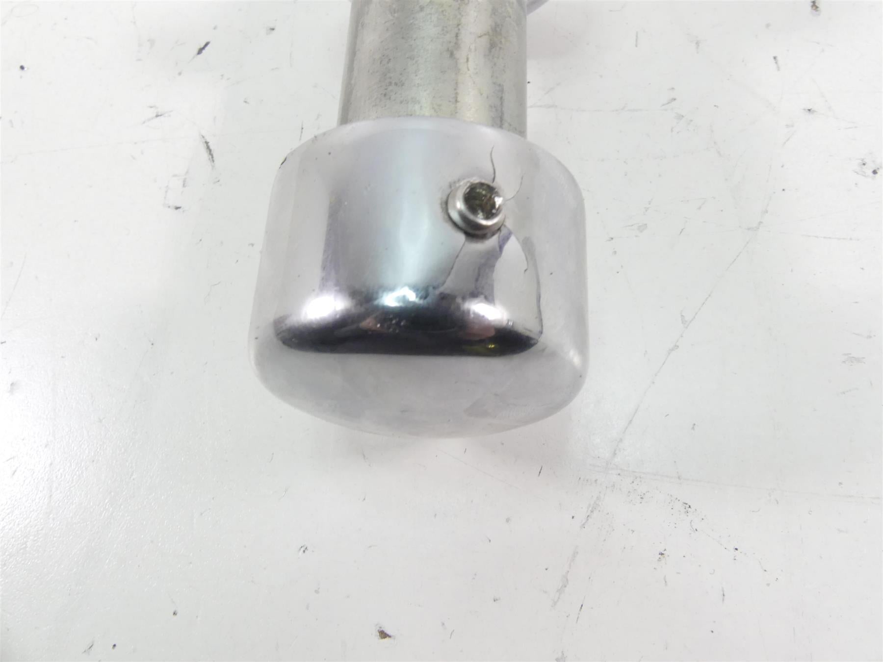 2005 Harley Touring CVO FLHTC SE Electra Glide Front 1" Axle Spindle 43364-00 {{ shop.shopifyCountryName }} - Mototech271