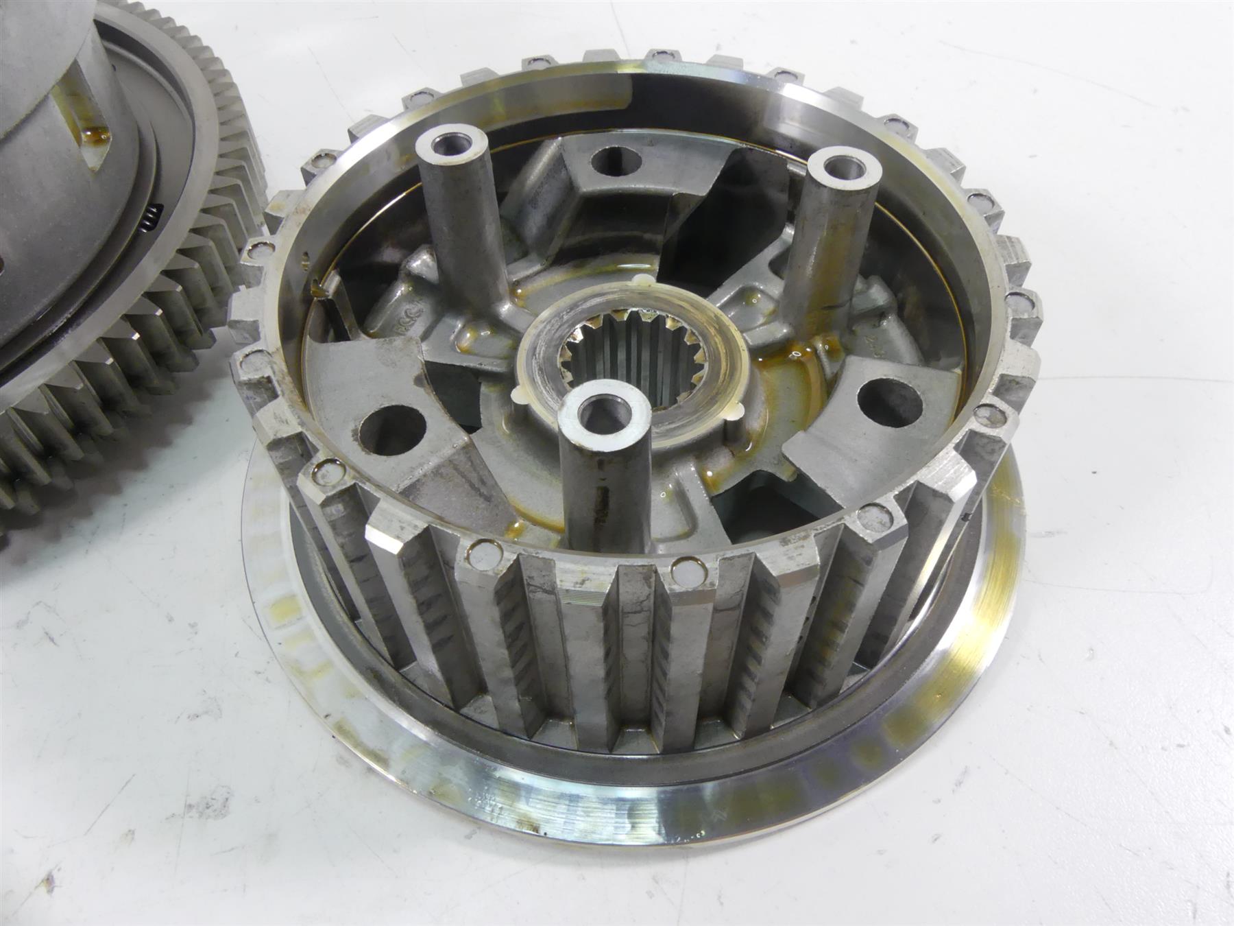 2015 BMW K1600GT K48 Clutch Pressure Plate Disc Coupling Basket Set 21217726618 {{ shop.shopifyCountryName }} - Mototech271