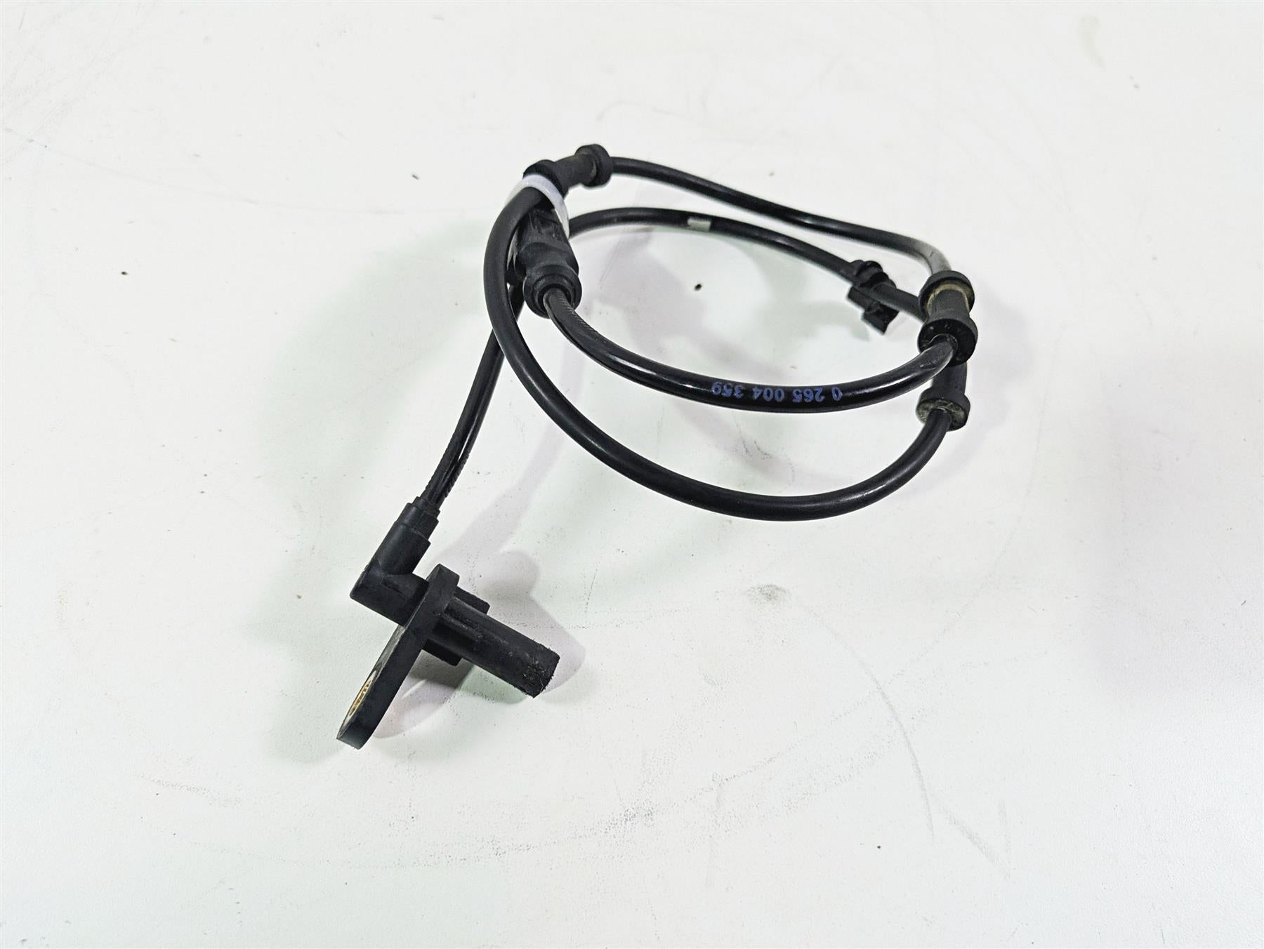 2016 Kawasaki ZX10R Ninja Rear Abs Brake Wheel Speed Sensor 21176
