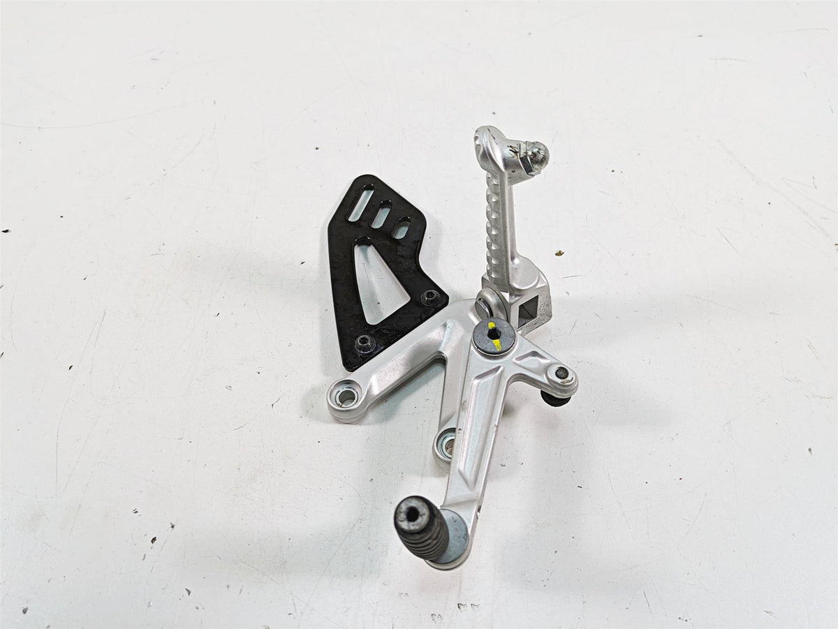 2020 Aprilia Tuono V4 Factory Left Front Footpeg & Shifter 897829 {{ shop.shopifyCountryName }} - Mototech271
