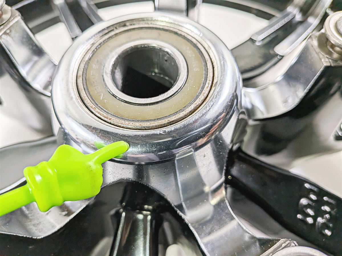 2018 Harley Touring FLHTCU Electra Glide Front Wheel Rim 17x3 Impeller Chrome 43300019-Mototech271