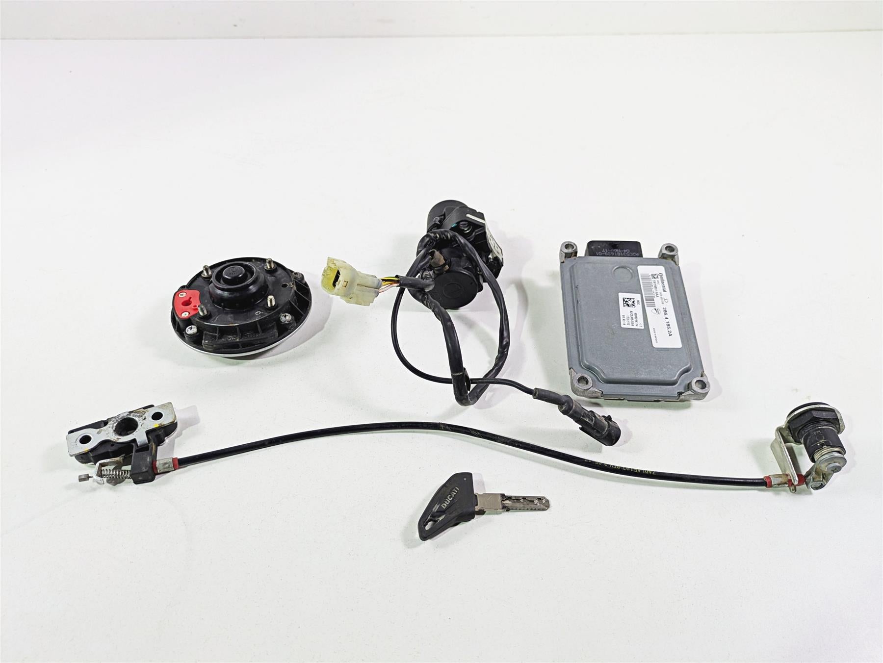 2018 Ducati Scrambler Desert Sled 800 Cdi Module Ignition Switch Read 28641852A {{ shop.shopifyCountryName }} - Mototech271