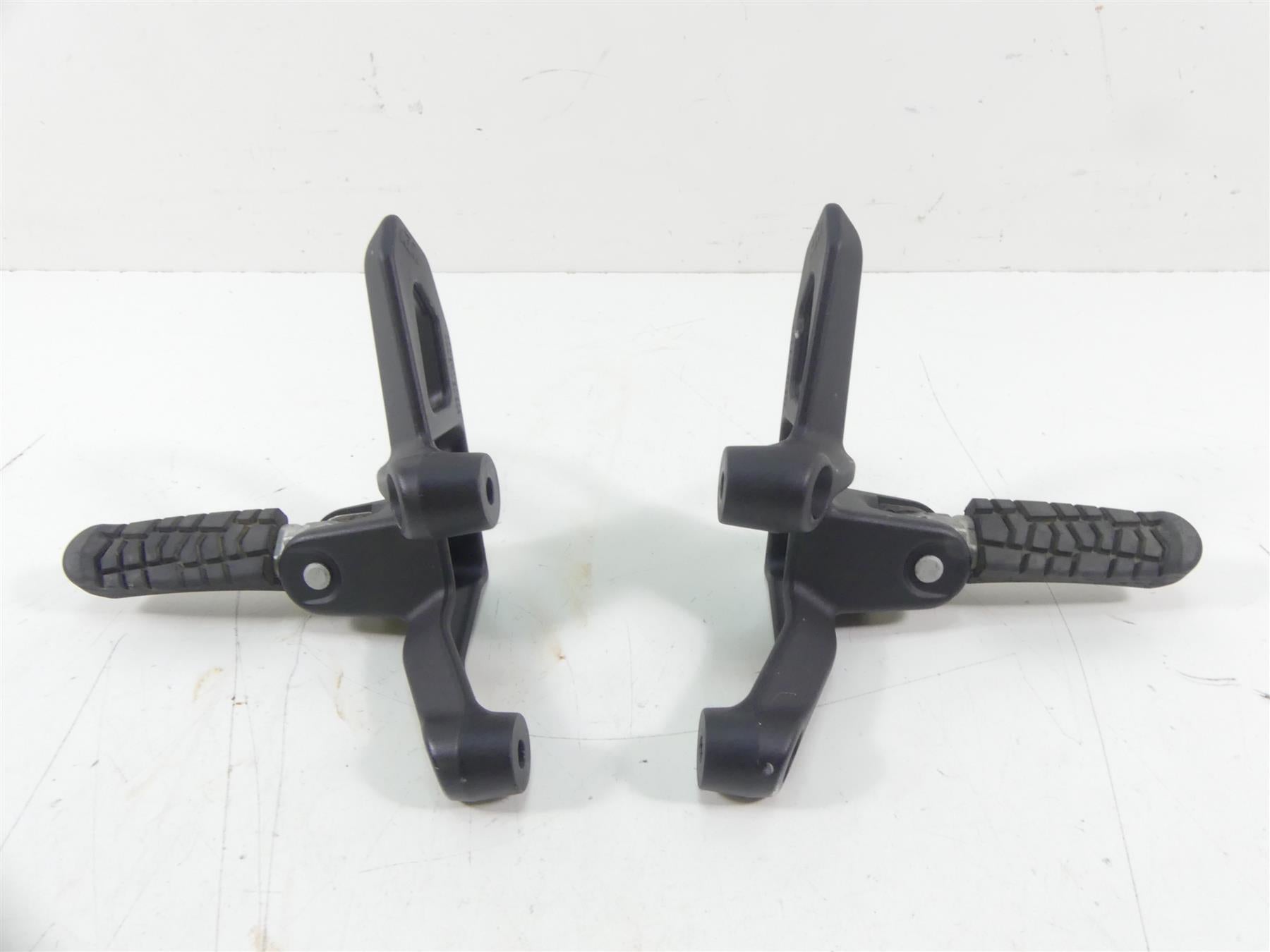 2015 KTM 1190 Adventure R Rear Passenger Pillion Foot Peg Set  60303048000 | Mototech271