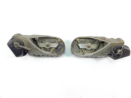 2015 KTM 1190 Adventure Front Rider Driver Foot Peg Set 60003040133 60303101095 {{ shop.shopifyCountryName }} - Mototech271