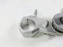 Load image into Gallery viewer, 2023 BMW G310R K03 Lower Triple Tree Steering Clamp 31428557754
