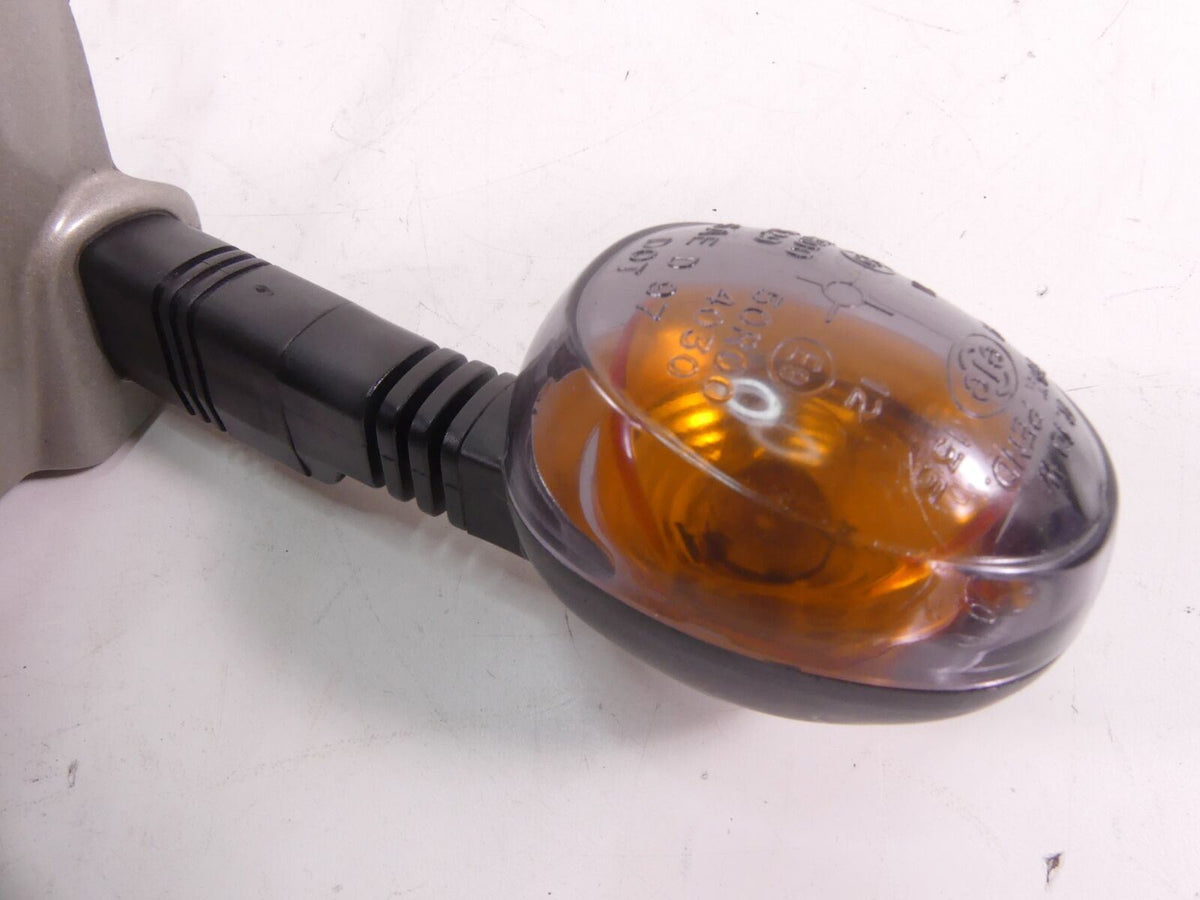 2006 Buell XB12SCG Lightning Gauge Headlight Stay Holder Blinker M0643.1ADYBQ {{ shop.shopifyCountryName }} - Mototech271
