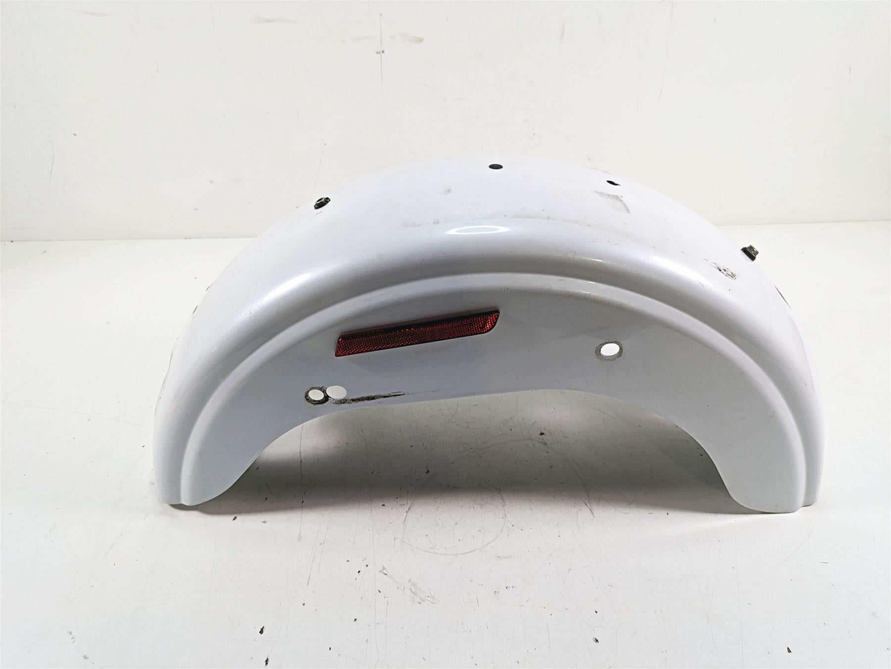 2015 Harley FXDL Dyna Low Rider Rear Fender White Hot Pearl 59634-06A {{ shop.shopifyCountryName }} - Mototech271